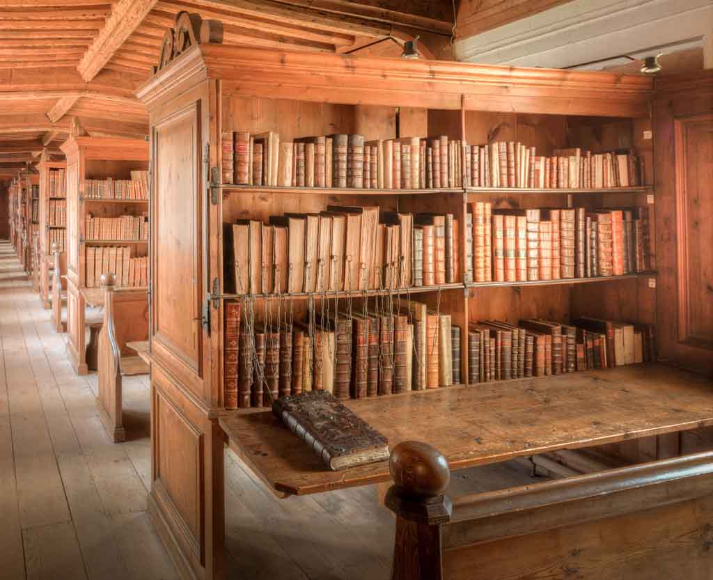 История создания библиотеки кратко