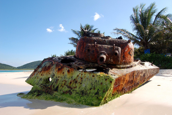 rusting_tank