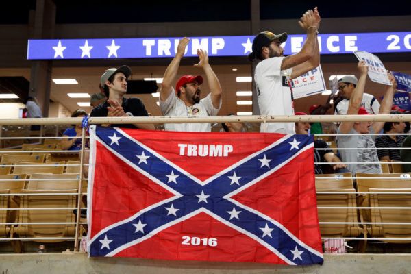 trump_supporters_with_confederate_flag