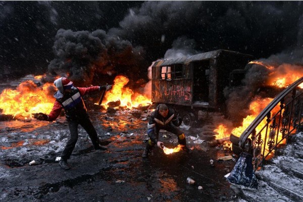 ukraine_riot_flames